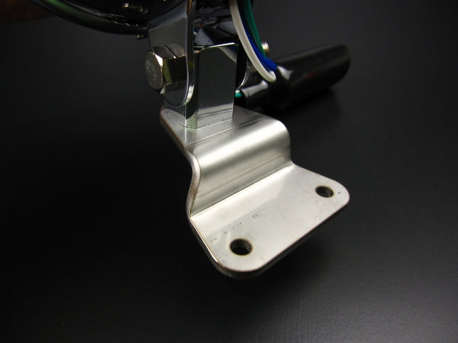 ヘッドライトステーモンキーフェンダー穴用