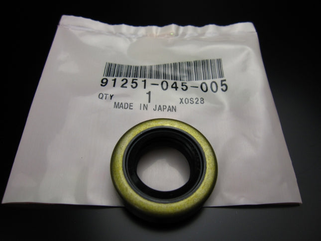 ホンダ純正リアハブオイルシール