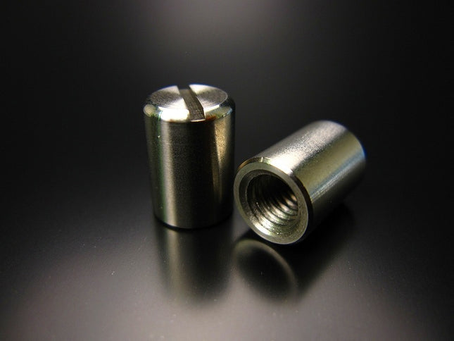 チェーン調整ボルトキャップステンレス製