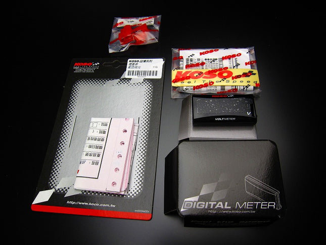 KOSO製コンパクト電圧計(V)