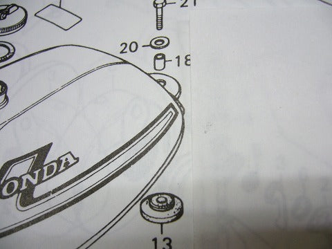 ホンダ純正モンキータンク後ろゴム一式