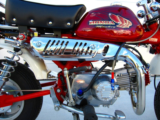 TheモンキータイプZクラシックマフラー