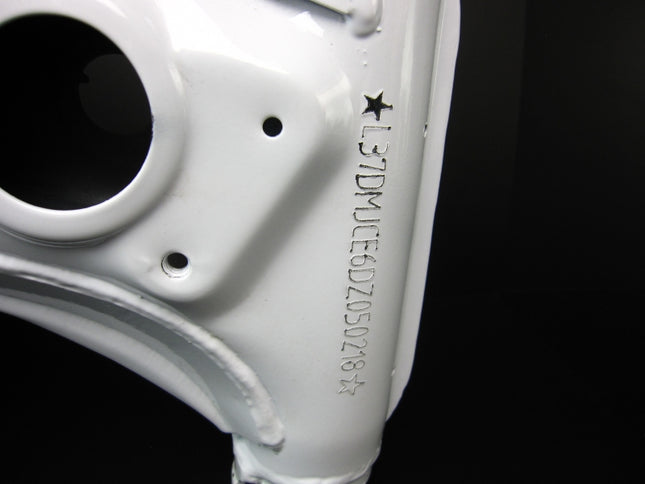 ダックスフレームホワイト