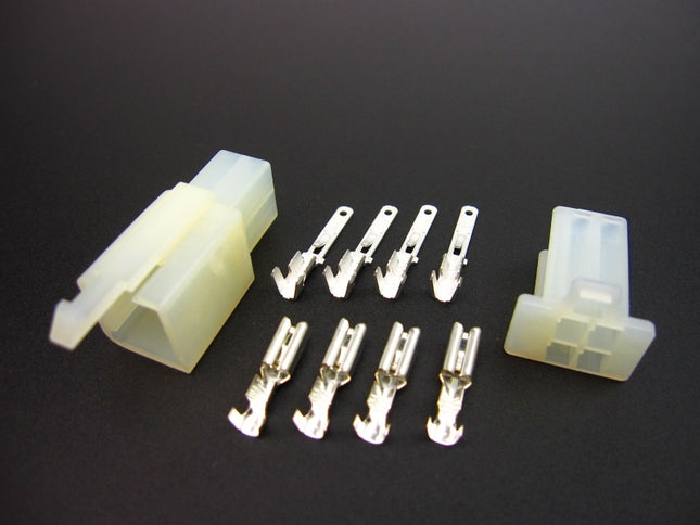 110シェルロック付きコネクター4極カプラーギボシ付