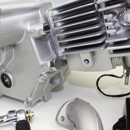 150ccエンジンレーシングタイプ スピードシルバー