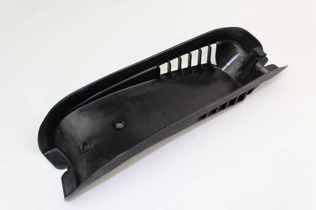 シャリィキャブレターカバープラスチック製ブラック