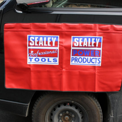 自動車整備時の傷防止シート