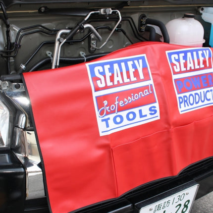 自動車整備時の傷防止シート