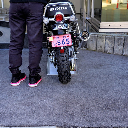 アルミ製 バイク・一輪車・農機具用段差解消スロープ長さ30cm