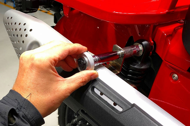 アルミ製CNCブッシュ式フィンガーラチェット3/8インチ