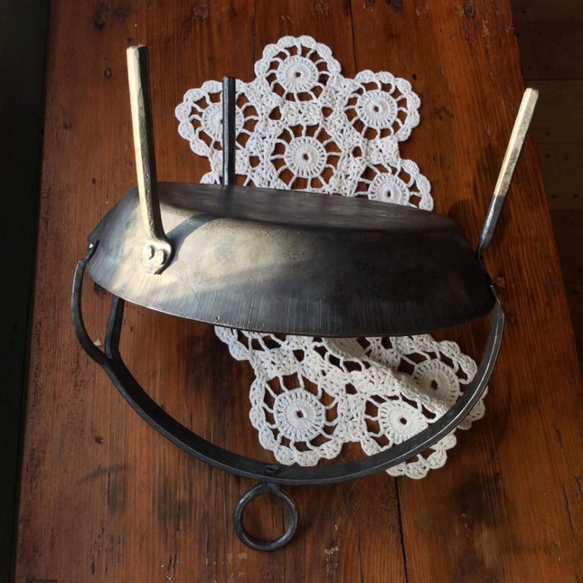 鍛造 ハンドメイド トライポット用フライパン足付 アメリカ製