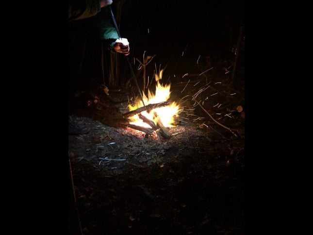 ハンドメイド 焚き火 火吹き棒 タン イギリス製
