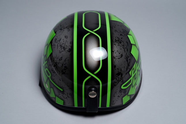 4miniダックテールヘルメットスクエア ガンメタ×グリーン