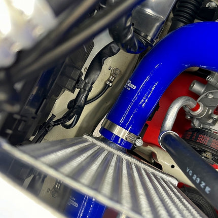 ジムニーJB64用ハイパーシリコンインテークパイプ レッド