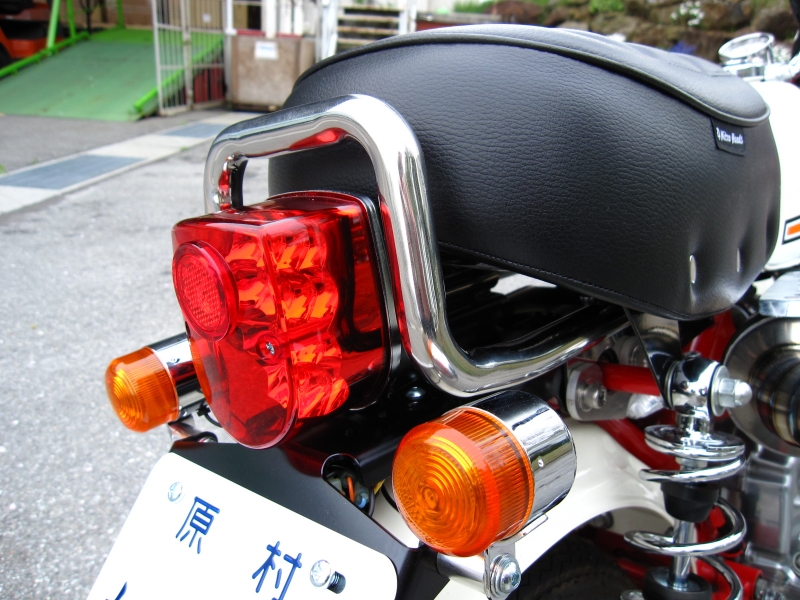 ホンダ　モンキー　4L テールランプブラケット一式 ホンダ純正モンキーテールブラケットキットNO4727 [4727] - 6,348円